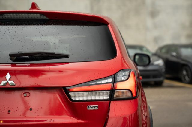 2021 Mitsubishi RVR SE in Cars & Trucks in Edmonton - Image 4