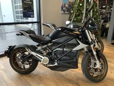 As per our “no hold policy” our inventory can vary from what is advertised. Please call us to confir...