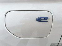 This Jeep Grand Cherokee 4xe boasts a Intercooled Turbo Gas/Electric I-4 2.0 L/122 engine powering t... (image 7)