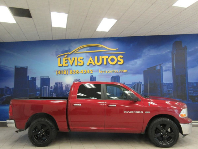 RAM 1500 2011 CREW-CAB V8 5.7L HEMI 4X4 193 900 KM BOITE 5'7" in Cars & Trucks in Lévis