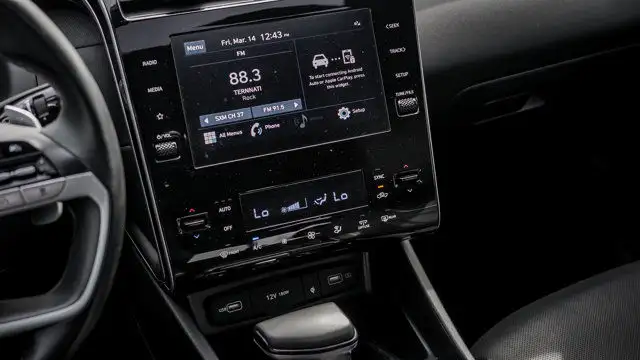 2022 Hyundai Santa Cruz Preferred AWD w/Trend Pkg | Leather in Cars & Trucks in Guelph - Image 47