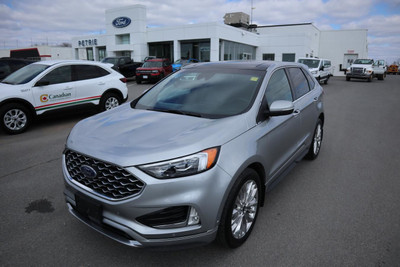 2021 Ford Edge Titanium-NO REPORTED ACCIDENTS & ONE OWNER!!