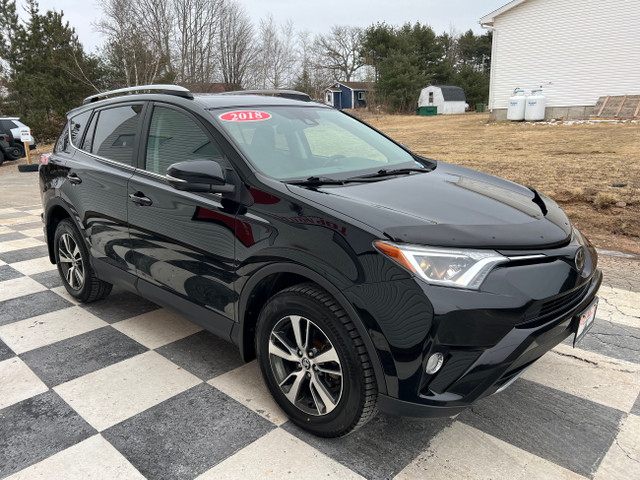2018 Toyota RAV4 XLE - Awd, Sunroof, Heated seats, Sport mode, A in Cars & Trucks in Annapolis Valley - Image 4