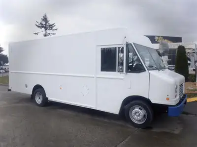 2011 Ford E-450 Utilimaster 18 Foot Step Van 6.8L V10 Engine hours: 3480 Certification and Decal Val...