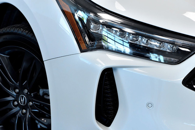 2023 Acura RDX in Cars & Trucks in Longueuil / South Shore - Image 2