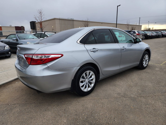 2017 Toyota Camry LE : Backup Camera* Sedan in Cars & Trucks in Calgary - Image 4