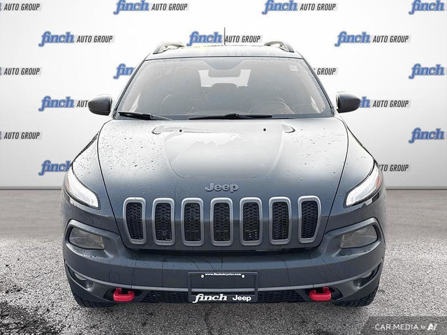 2018 Jeep Cherokee Trailhawk LEATHER | 8.4 SCREEN | JEEP ACTI... in Cars & Trucks in London - Image 2