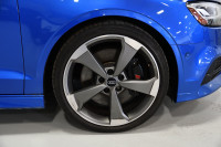 Bleu ARA Int. Gris Rotor /''Advanced Handling Pack ''/ Ensemble sièges sport / Groupe technologie /... (image 5)