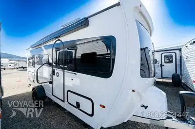 Located in Winfield, BC Call or Text 250-766-4607 Voyager RV Centre 1-800-668-1447 Serenova Launch P...