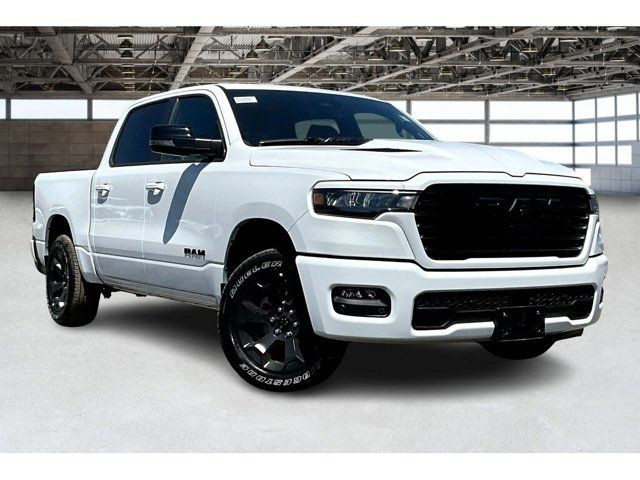 2025 Ram 1500 SPORT CREW Sport Hood Pano Roof Anti Spin in Cars & Trucks in Mississauga / Peel Region - Image 2