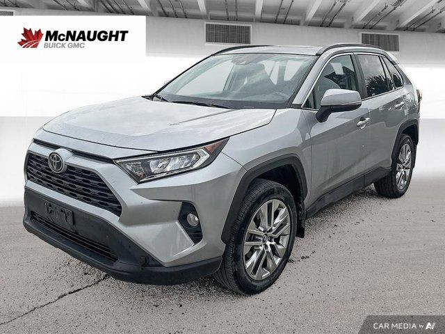 2020 Toyota RAV4 XLE in Cars & Trucks in Winnipeg
