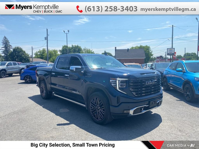 2022 GMC Sierra 1500 Denali Ultimate - Sunroof in Cars & Trucks in Ottawa