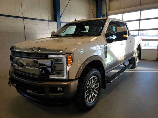  2019 Ford F-350 KING RANCH W/ KING RANCH ULTIMATE PKG in Cars & Trucks in Moose Jaw