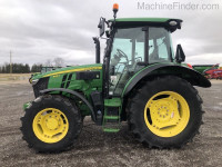 2017 JOHN DEERE 5125R Tractor