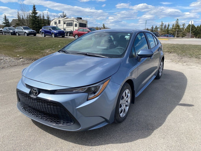  2021 Toyota Corolla LE - 2 SETS OF TIRES ON RIMS in Cars & Trucks in Calgary - Image 4