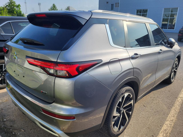 2022 Mitsubishi Outlander GT in Cars & Trucks in Barrie - Image 4