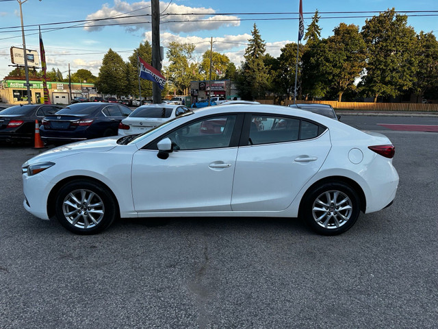 2018 Mazda Mazda3 GS | Manual | Heated Seats | Heated Steering in Cars & Trucks in City of Toronto - Image 3