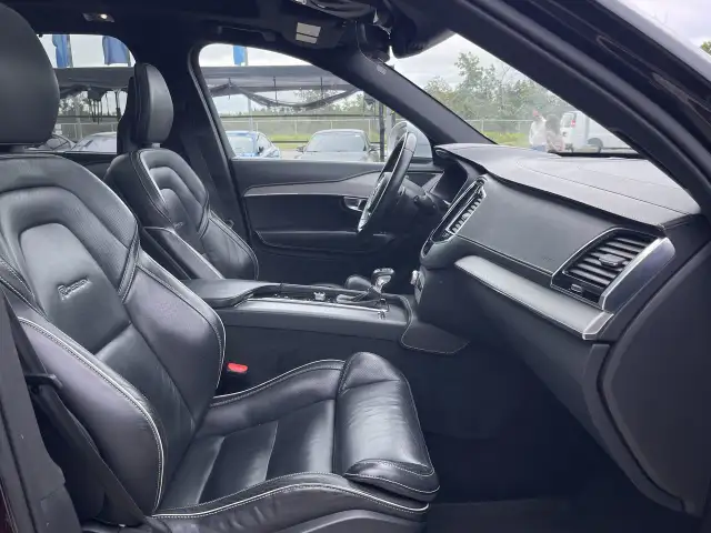 2017 Volvo XC90 in Cars & Trucks in Calgary - Image 34