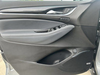 This Buick Enclave boasts a Gas V6 3.6L/217 engine powering this Automatic transmission. Wireless Ph... (image 9)