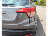 LX|AWD|Heated Seats|One Owner 2018 Honda HR-V LX LX|AWD|Heated Seats|One Owner Modern Steel 1.8L I4... (image 8)