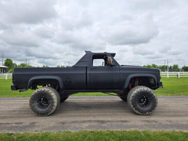 1986 GMC PICKUP in Cars & Trucks in Ottawa - Image 4
