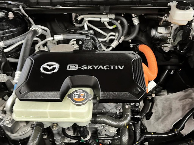 2022 Mazda MX-30 EV GS FWD | sièges + volant chauffants | in Cars & Trucks in Saint-Hyacinthe - Image 3