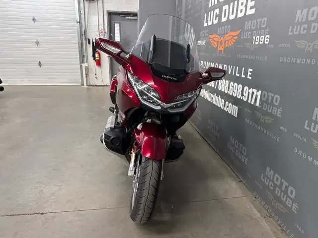 2018 Honda GL1800 Goldwing Tour DCT in Sport Touring in Drummondville - Image 7