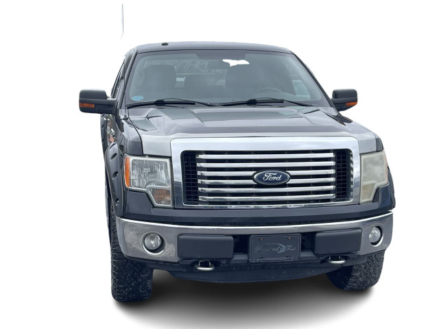 2012 Ford F-150 XLT AWD 4X4 + 5.0L V8 + GROUPE ELECTRIQUE + CRUI in Cars & Trucks in City of Montréal - Image 2