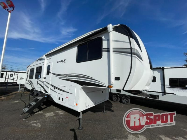 2023 Jayco Eagle HT 30.5CKTS in Travel Trailers & Campers in City of Montréal