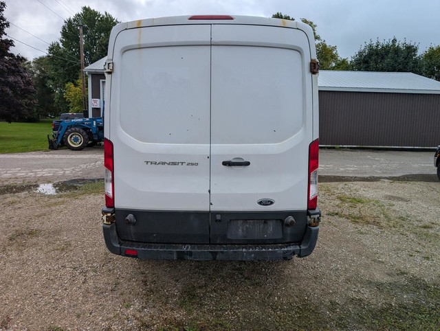 2017 Ford Transit Cargo Van T-250 148" Med Rf 9000 GVWR Sliding  in Cars & Trucks in Stratford - Image 3