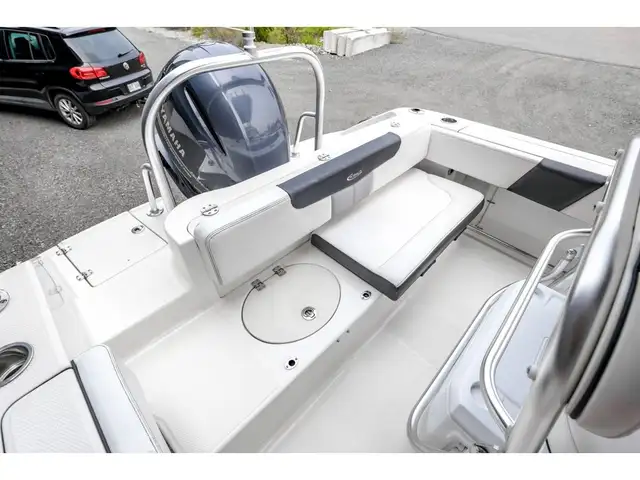 2020 Robalo R202 Explorer in Powerboats & Motorboats in Québec City - Image 31