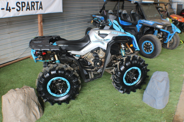 2017 CAN AM RENEGADE X MR 1000R: $109 BW! in ATVs in Thunder Bay - Image 3