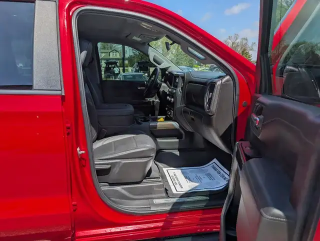 2019 Chevrolet Silverado 1500 LT Trail Boss in Cars & Trucks in London - Image 23