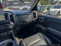 KBB.com 10 Most Awarded Brands. This Chevrolet Silverado 1500 boasts a Gas V8 5.3L/325 engine poweri... (image 9)