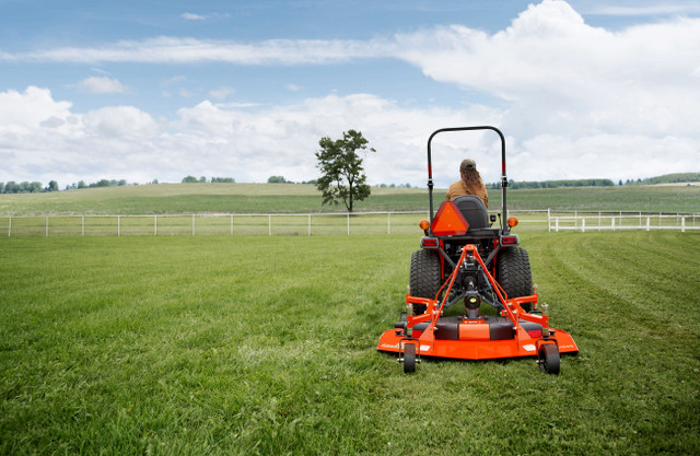 New Land Pride Grooming Mower FDR Series in Farming Equipment in Prince Albert - Image 2