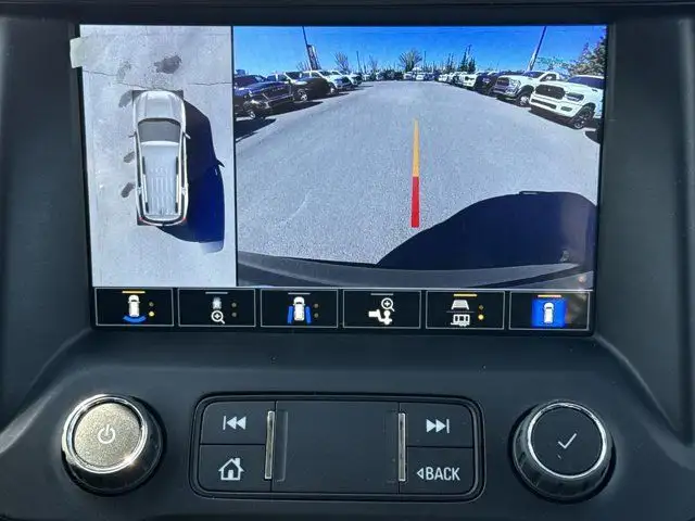 2022 GMC Acadia AT4 | Sunroof | Remote Start in Cars & Trucks in Edmonton - Image 19