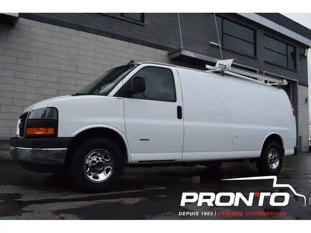 2018 GMC Savana Cargo Van 2500 EXT ** 2.8L DURAMAX DIESEL ** FULL63008302536833123