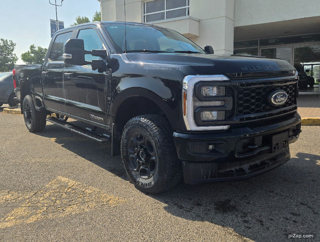 2025 Ford F-350 XL | STX APP PKG | FX4 OFF-ROAD PKG | REAR CAM in Cars & Trucks in Calgary - Image 2