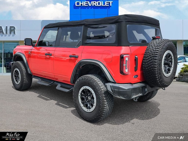 2022 Ford Bronco in Cars & Trucks in Ottawa - Image 4