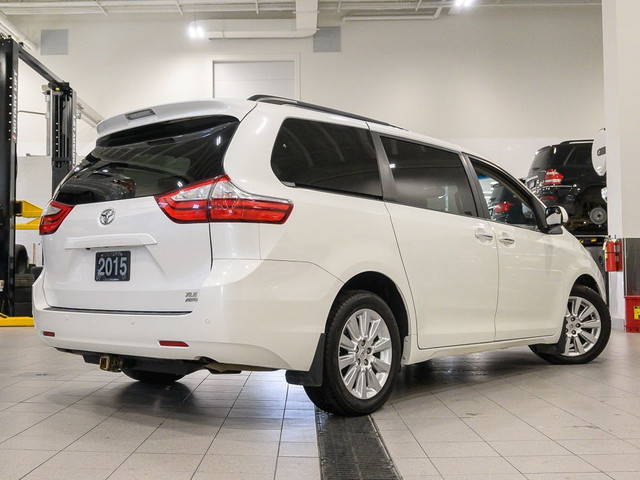 2015 Toyota Sienna XLE AWD 7-Pass V6 6A in Cars & Trucks in Kelowna - Image 3