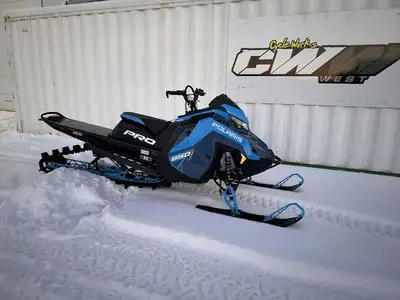 BLOW OUT PRICING RIGHT NOW AT CWW!! CALL US FOR DETAILS780-960-1920.REGULAR $21699.00 PLUS PDI FEE'S...