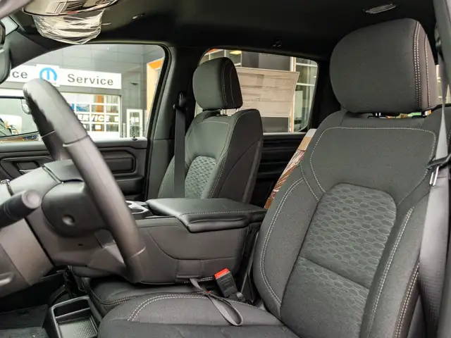 2025 RAM 1500 Tradesman WARLOCK | BLIND SPOT | A/T TIRES | LA... dans Autos et camions dans London - Image 5