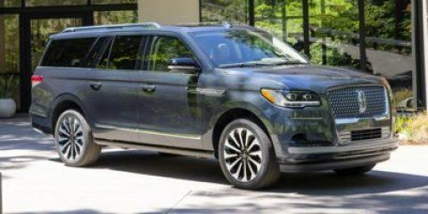 2022 Lincoln Navigator Reserve in Cars & Trucks in Calgary