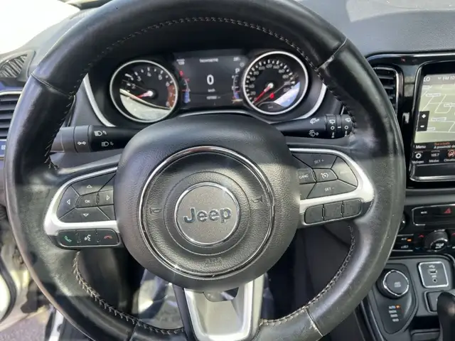 2018 Jeep Compass Limitée in Cars & Trucks in Saint-Hyacinthe - Image 10