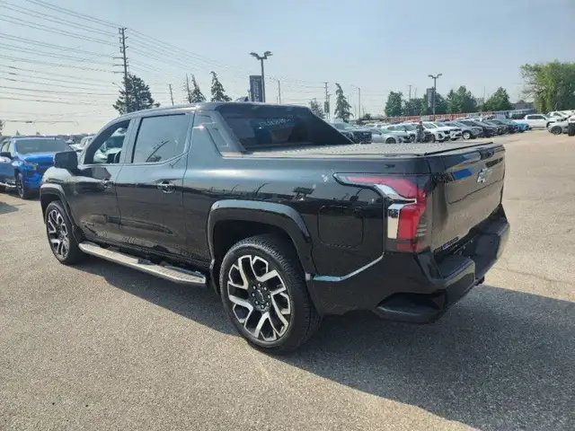 2024 Chevrolet Silverado EV RST dans Autos et camions dans Région de Mississauga/Peel - Image 7