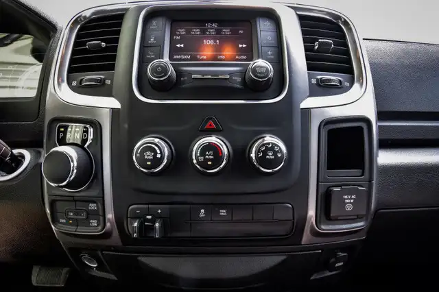 2023 Ram 1500 Classic SLT • BEDLINER • POWER SEAT • HANDS FREE in Cars & Trucks in Kingston - Image 23