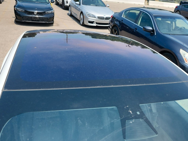 2018 Tesla Model 3 BASE *AUTOPILOT/NAVI/BACKUP CAM/PANO ROOF/LOA in Cars & Trucks in City of Toronto - Image 3