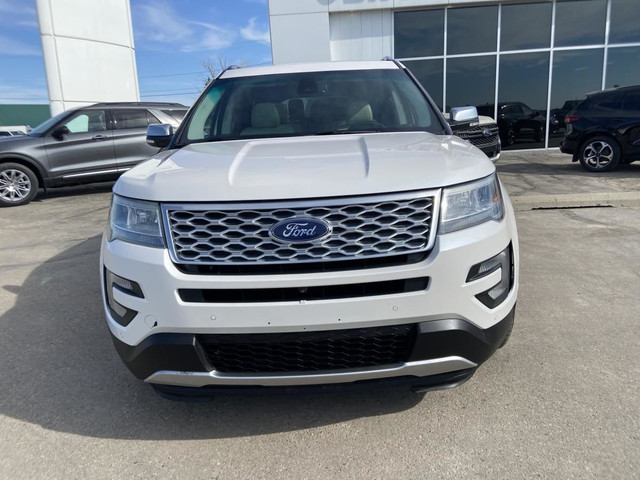 Ford Explorer Platinum 2016 in Cars & Trucks in Saskatoon - Image 2