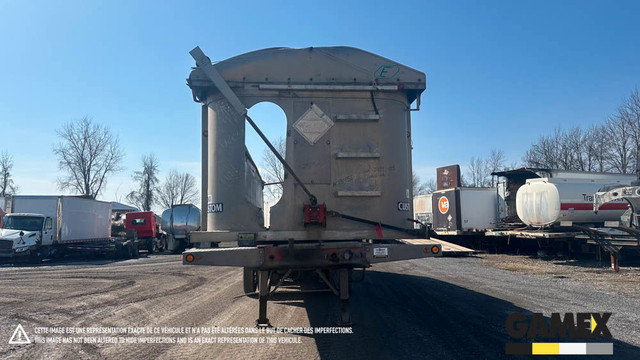2005 CUSTOM DOMPEUR REMORQUE A BASCULE ENDOMMAGE in Heavy Trucks in Oshawa / Durham Region - Image 3