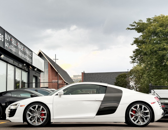 2008 Audi R8 Quattro|V8 4.2L|6 Speed Manual|CARBON SIDE BLADES| in Cars & Trucks in City of Toronto - Image 2